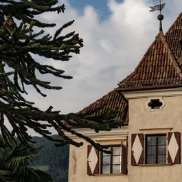 Urlaub im Castel Rundegg in Meran